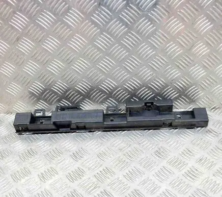 BMW 2 F22 F23 Sill supporting ledge 7268076