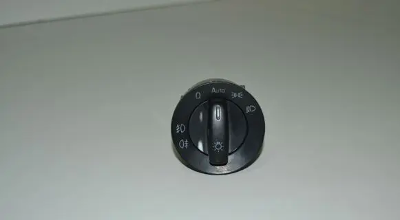 Volkswagen PASSAT B6 Light switch 1K0941431