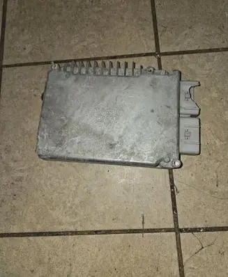 Chrysler Voyager Engine control unit/module 04745860 64490