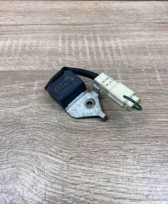 Toyota Avensis T250 Sensor 9008088002
