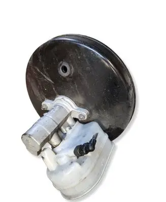 Iveco Daily 6th gen Brake booster 504269884 02040518 0204051883