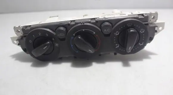 Ford Focus Interior fan control switch 