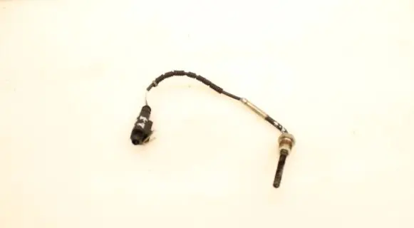 Audi A4 S4 B8 8K Exhaust gas temperature sensor 059906088Q