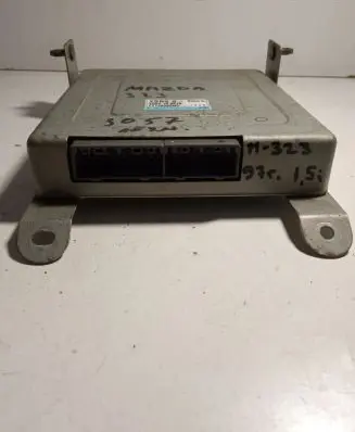 Mazda 323 F Engine control unit/module Z5B518881B E2T86886M2 Z5B56