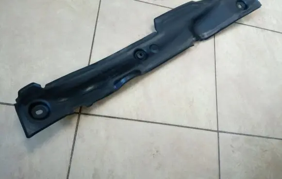 Volvo XC40 Fender foam support/seal 31442798 NE69770