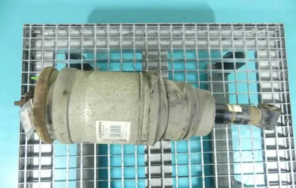 Rear shock absorber/damper