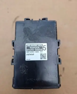 Toyota Yaris Other control units/modules 896900D050