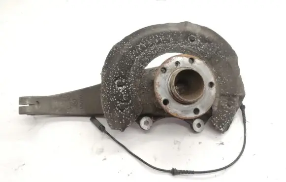 BMW 5 F10 F11 Front wheel hub