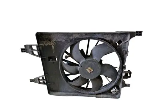 Renault Kangoo II Radiator cooling fan shroud 8200427466 5020505 8200427466B