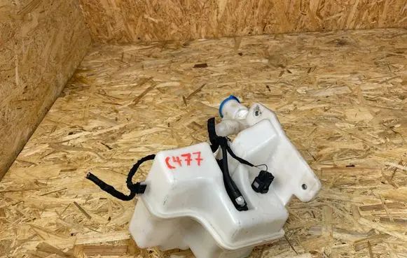 Volkswagen PASSAT B8 Windshield washer fluid reservoir/tank 3Q0955448C