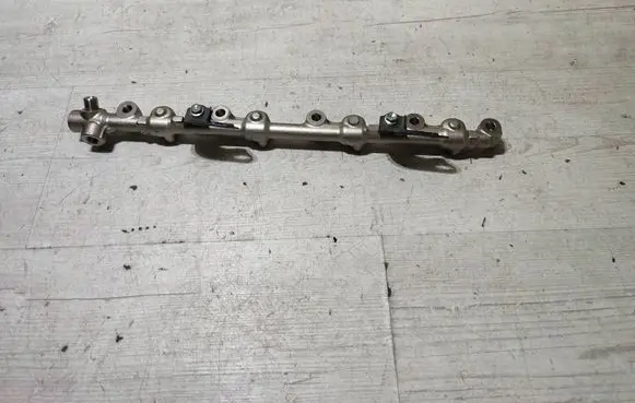 Lexus RC Fuel main line pipe 199999