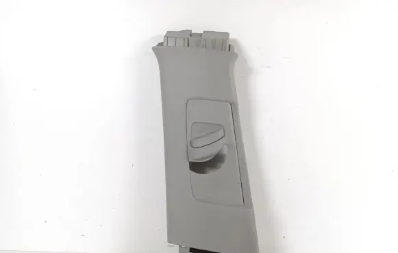 Toyota Verso (B) pillar trim (top) 62420-0F010