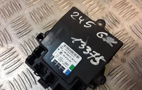 Mercedes-Benz A W169 Door control unit/module 1698209126 A1698209126