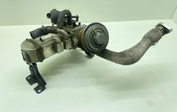 Audi A6 S6 C6 4F EGR valve cooler