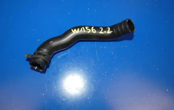 Mercedes-Benz GLA W156 X156 Engine coolant pipe/hose A6512032582