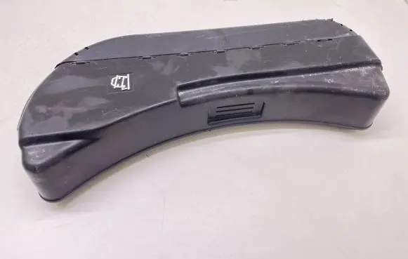 Audi A4 S4 B7 8E 8H Tool box 8E0011031C
