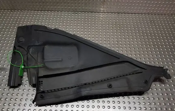 BMW 1 F20 F21 Wiper trim S26371287 7265119