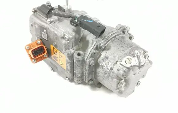 Chrysler Pacifica Air conditioning (A/C) compressor (pump) 68237995AG