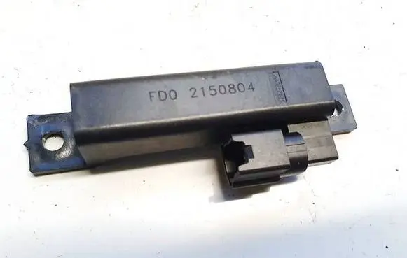 Nissan Leaf I (ZE0) Antenna control unit fd02150804