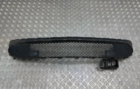Mercedes-Benz CLA C117 X117 W117 Front bumper lower grill A1178852500