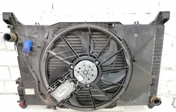 Mercedes-Benz A W169 Radiator set A1695002693 0130307007