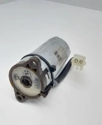 BMW X5 E53 Seat adjustment motor 82516159 1117901