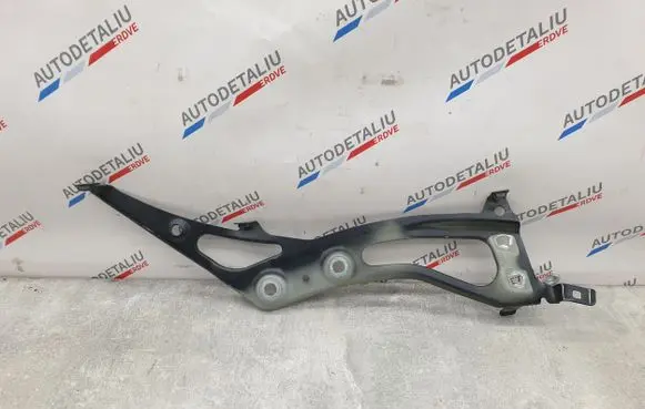 BMW 2 F46 Fender mounting bracket 7297199