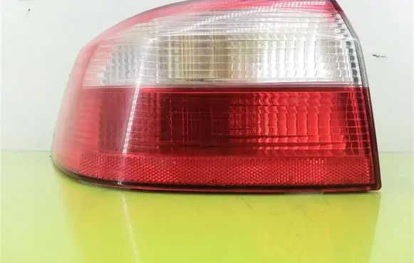 Renault Laguna III Rear/tail lights 2345