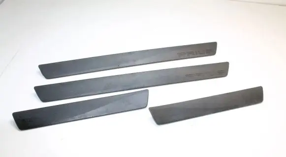Toyota Prius (XW30) sill trim set (inner) 6791547030