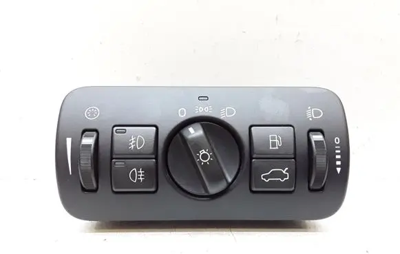 Volvo V70 Light switch 30739415