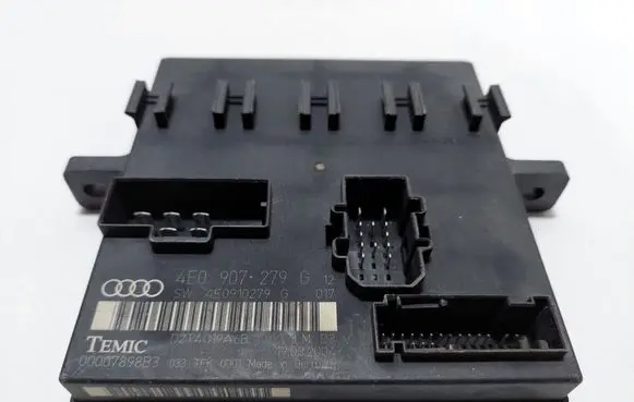Audi A8 S8 D3 4E Comfort/convenience module 4E0907279G