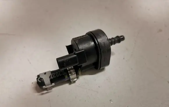 Audi A5 8T 8F Turbo solenoid valve