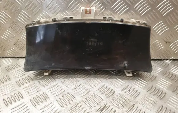 Toyota Corolla Verso E121 Speedometer (instrument cluster) 83800012150
