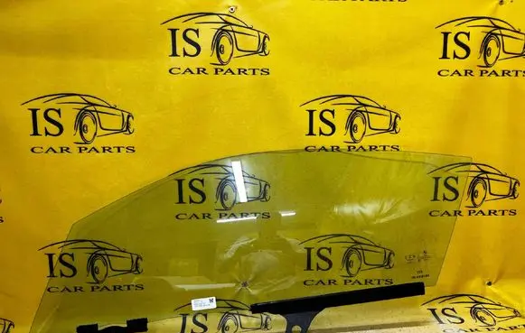 BMW i8 Front door window glass four-door 51337457879 7457879