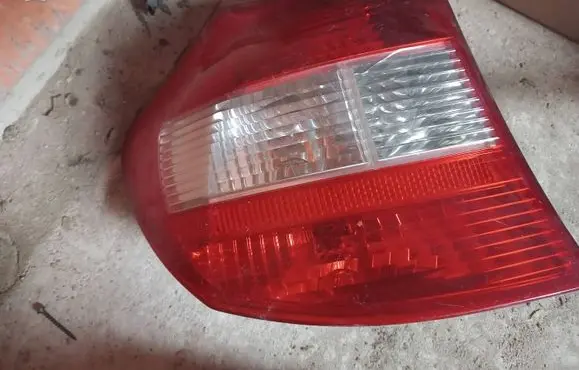 BMW 1 E81 E87 Rear/tail lights 6924501