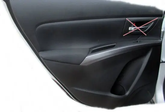Suzuki SX4 S-Cross Coupe rear side trim panel 