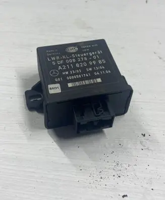 Mercedes-Benz E W211 Light relay A2118209985 0000581741 5DF00827801