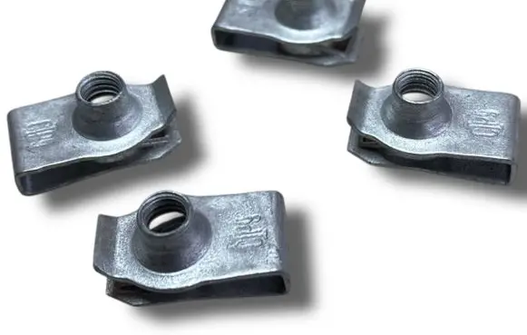 Chrysler PT Cruiser Floor mat clip fixing clamp E307 11507067
