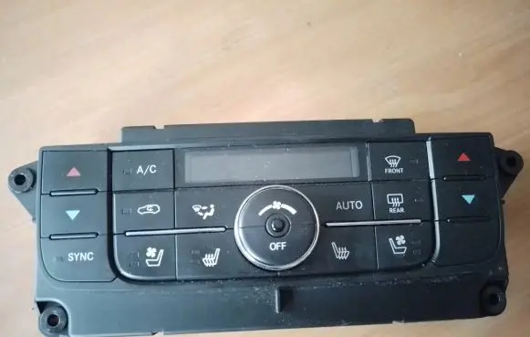 Jeep Grand Cherokee Climate control unit P55111924AL