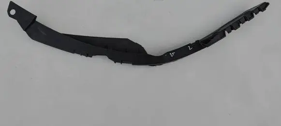 Skoda Octavia Mk2 (1Z) Front bumper mounting bracket 3200201113531