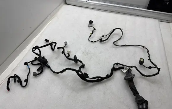 Ford Mustang VI Front door wiring loom KR3T14631AB G281T E681