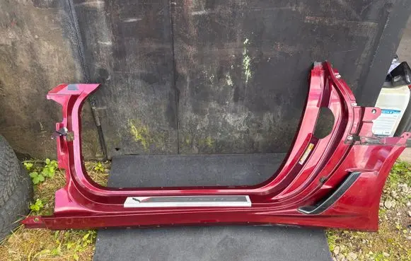 Chevrolet Corvette C7 Front sill (body part) 22787875