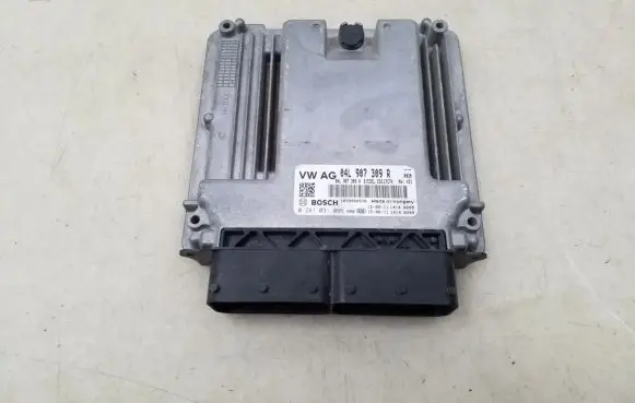 Volkswagen PASSAT B8 Engine control unit/module 04L907309R