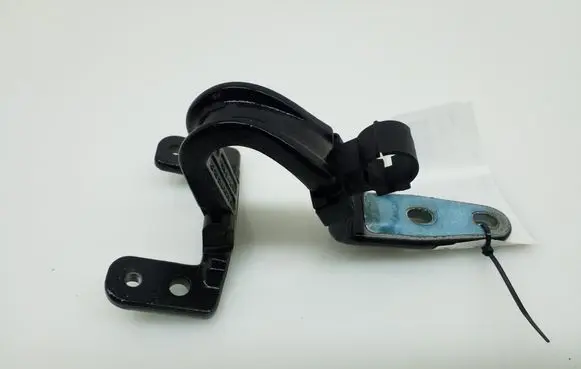 Mercedes-Benz GLK (X204) Tailgate/trunk/boot hinge A2047400837