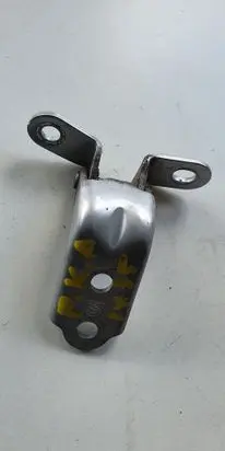 Hyundai ix35 Front door lower hinge 