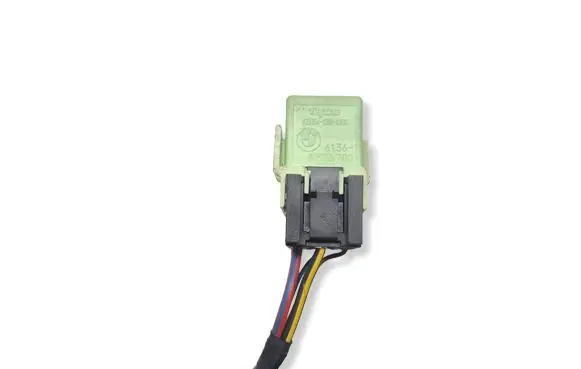 BMW 5 E60 E61 Other relay 8373700