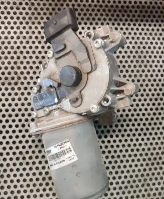 Renault Master III Front wiper linkage and motor 8200734788 141409360