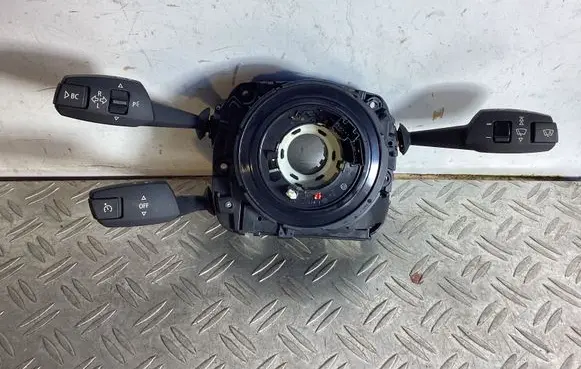 BMW X5 E70 Wiper turn signal indicator stalk/switch 9138206 9122509