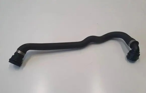BMW 1 E82 E88 Engine coolant pipe/hose 7796871