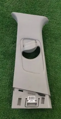 (B) pillar trim (top)